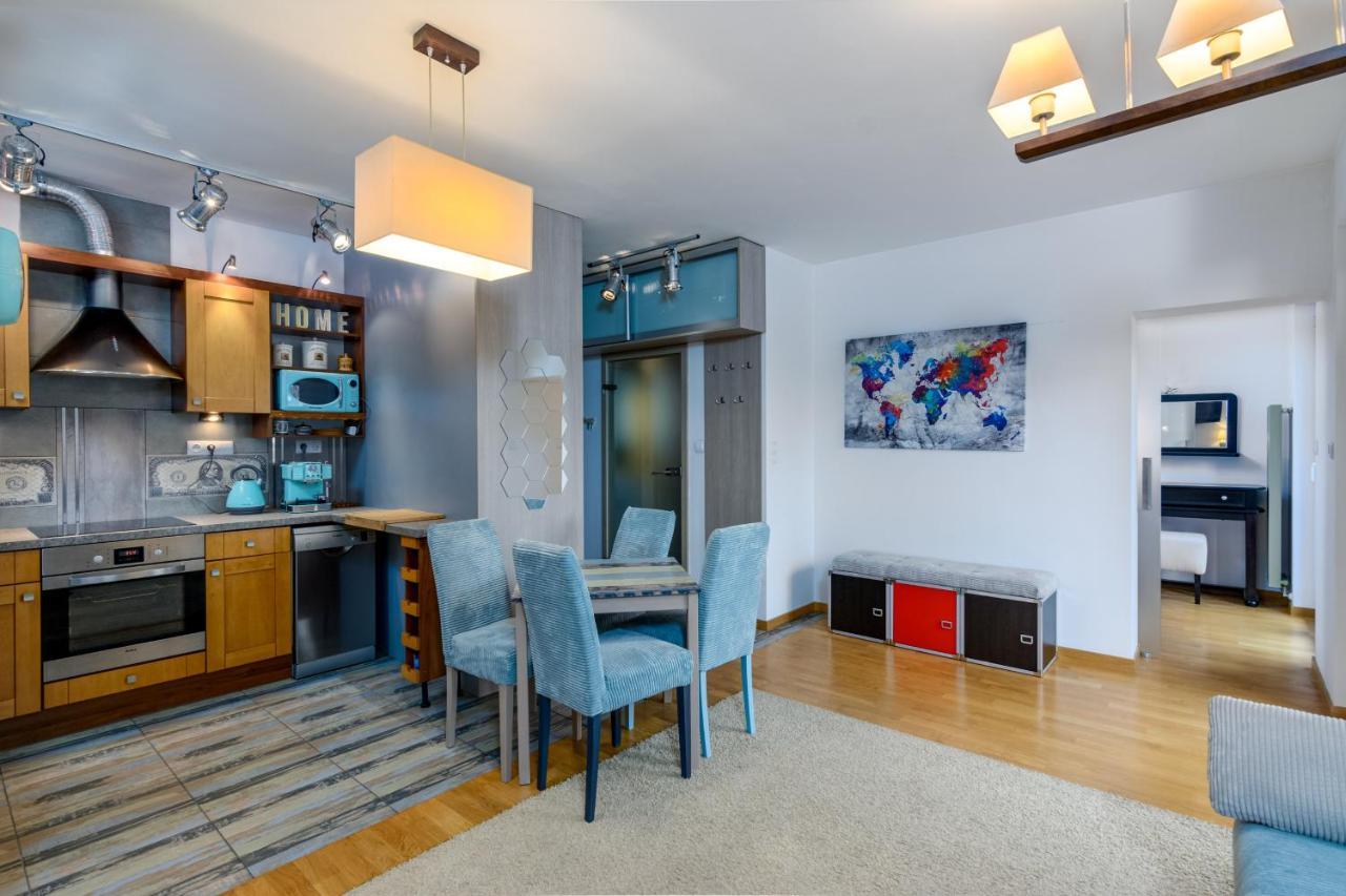 Apart Na Pradze Apartment วอร์ซอ ภายนอก รูปภาพ